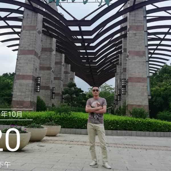 40岁岁四川单身帅哥 - 山南吉缘网