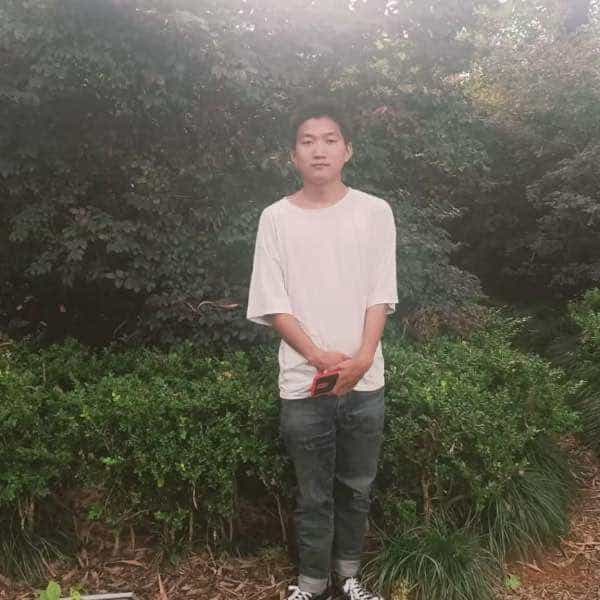 35岁岁云南单身帅哥 - 山南吉缘网