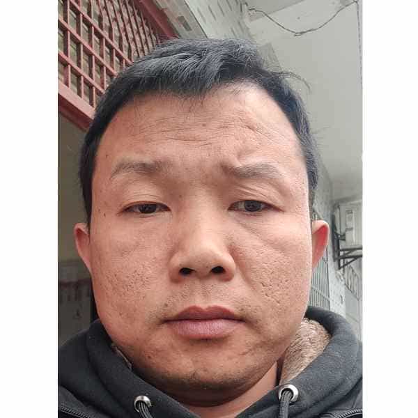 37岁岁陕西单身帅哥 - 山南吉缘网