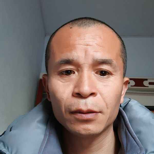 43岁岁河南单身帅哥 - 山南吉缘网