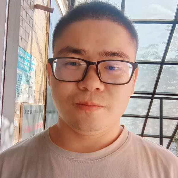 35岁岁湖南单身帅哥 - 山南吉缘网