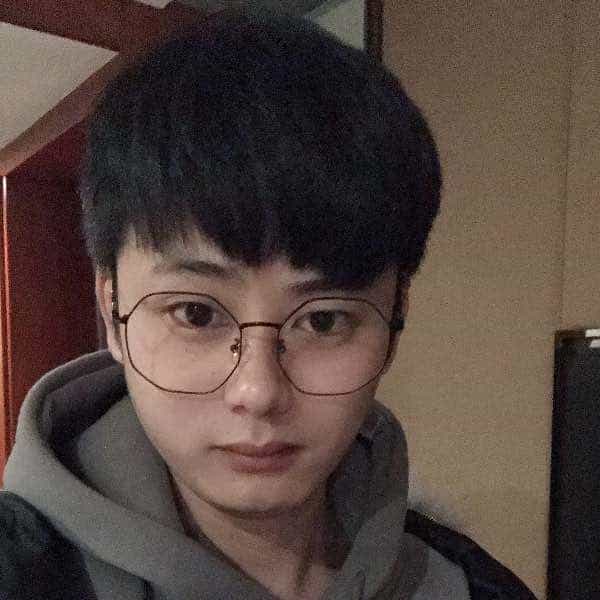 35岁岁江苏单身帅哥 - 山南吉缘网