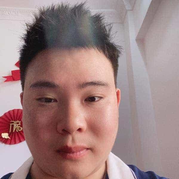 31岁岁广东单身帅哥 - 山南吉缘网