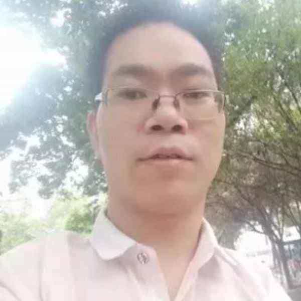 42岁岁四川单身帅哥 - 山南吉缘网