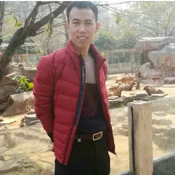 42岁岁浙江单身帅哥 - 山南吉缘网