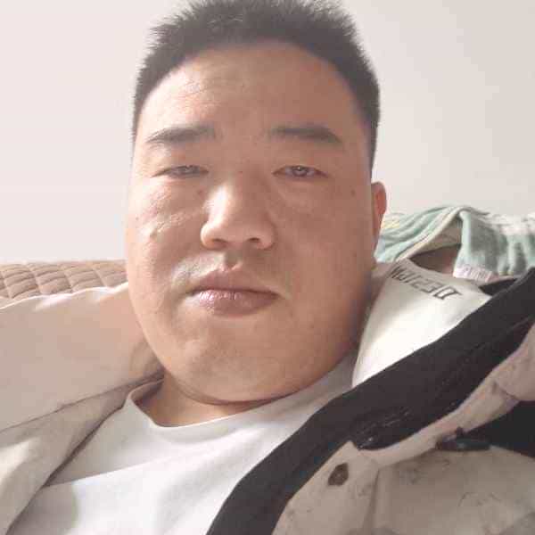 37岁岁湖南单身帅哥 - 山南吉缘网