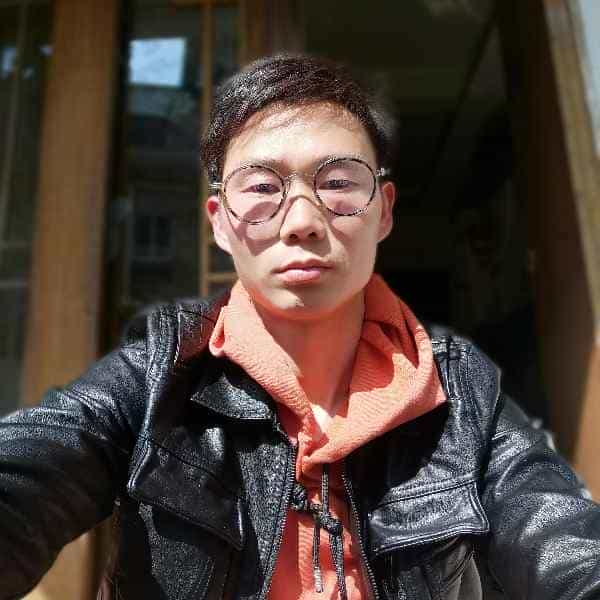 39岁岁江西单身帅哥 - 山南吉缘网
