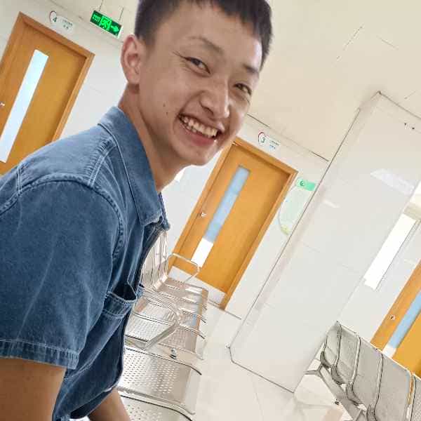 27岁岁四川单身帅哥 - 山南吉缘网