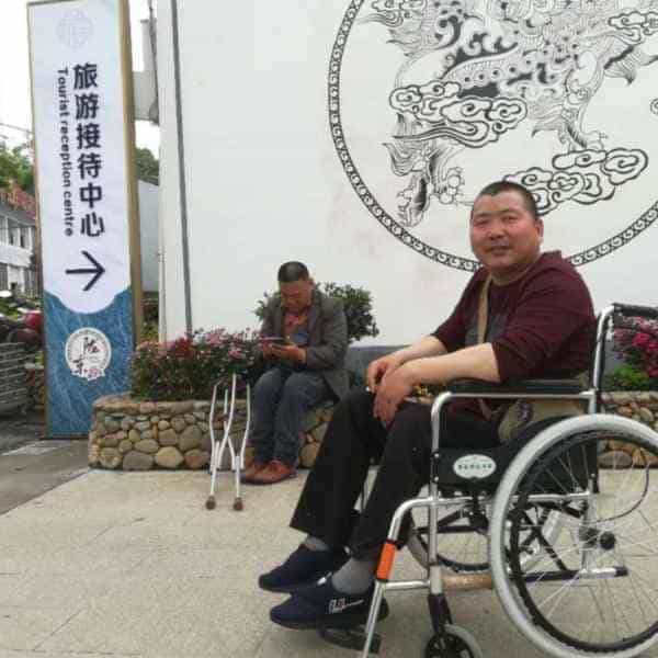 35岁岁浙江单身帅哥 - 山南吉缘网
