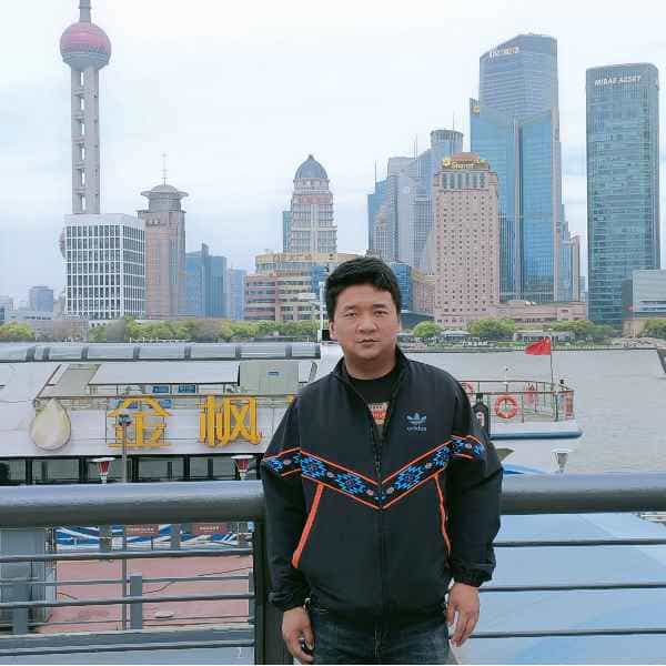 28岁岁云南单身帅哥 - 山南吉缘网