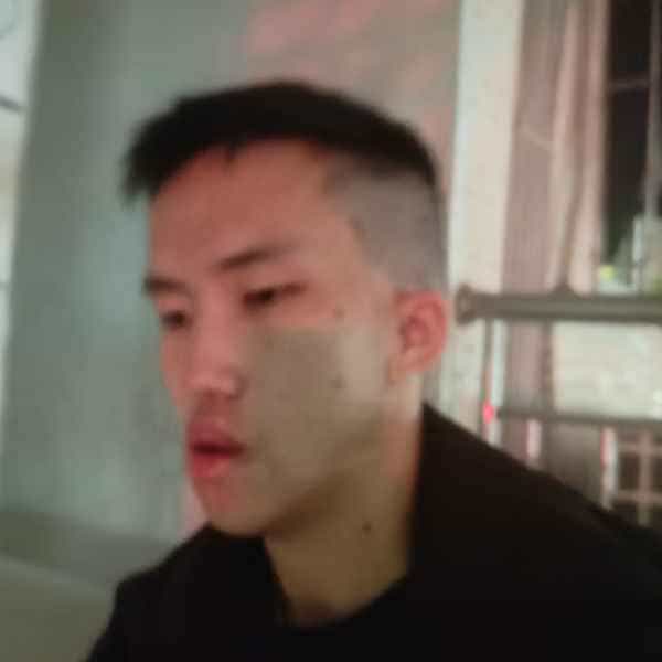 24岁岁广东单身帅哥 - 山南吉缘网