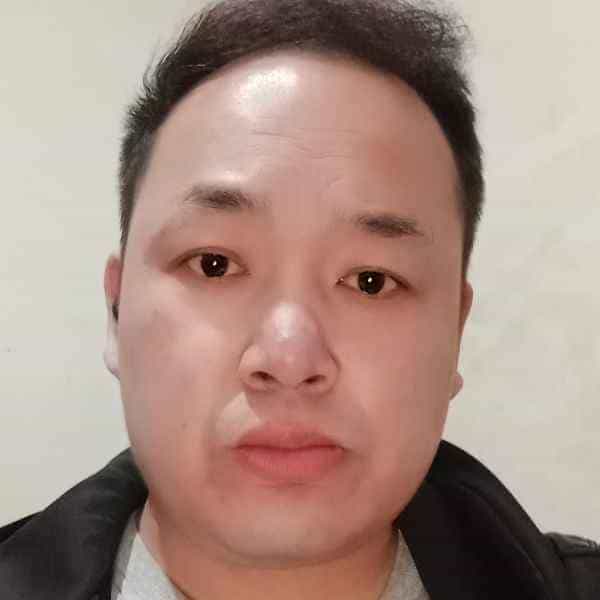 40岁岁河南单身帅哥 - 山南吉缘网