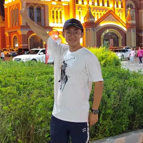 40岁岁辽宁单身帅哥 - 山南吉缘网