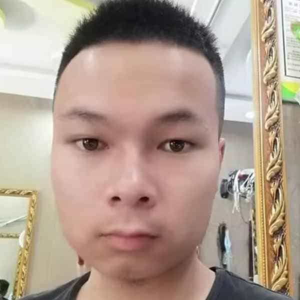 29岁岁云南单身帅哥 - 山南吉缘网