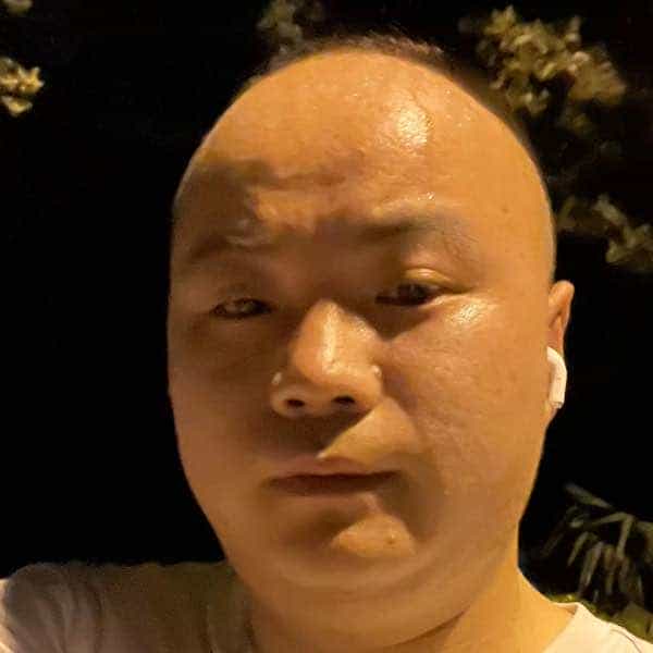 29岁岁江苏单身帅哥 - 山南吉缘网