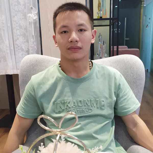 28岁岁江西单身帅哥 - 山南吉缘网