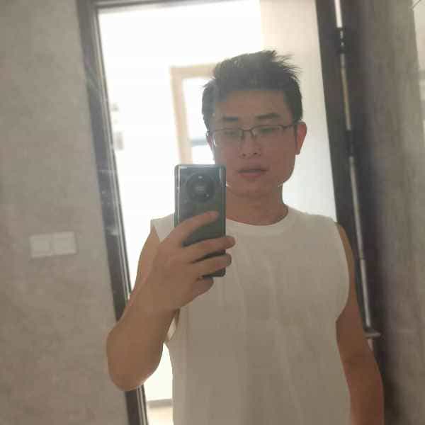 39岁岁广东单身帅哥 - 山南吉缘网