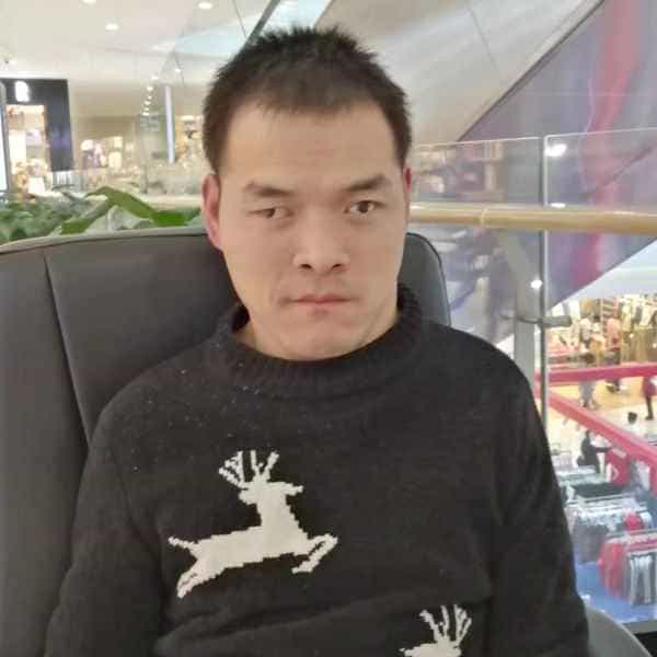 41岁岁陕西单身帅哥 - 山南吉缘网