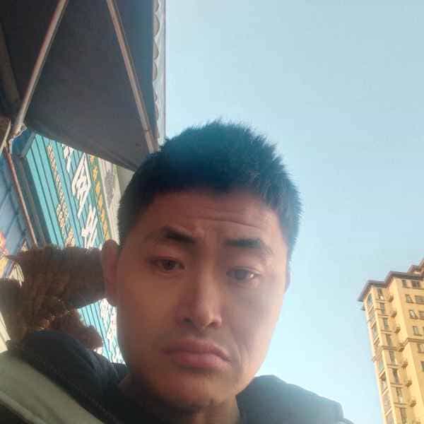38岁岁湖北单身帅哥 - 山南吉缘网