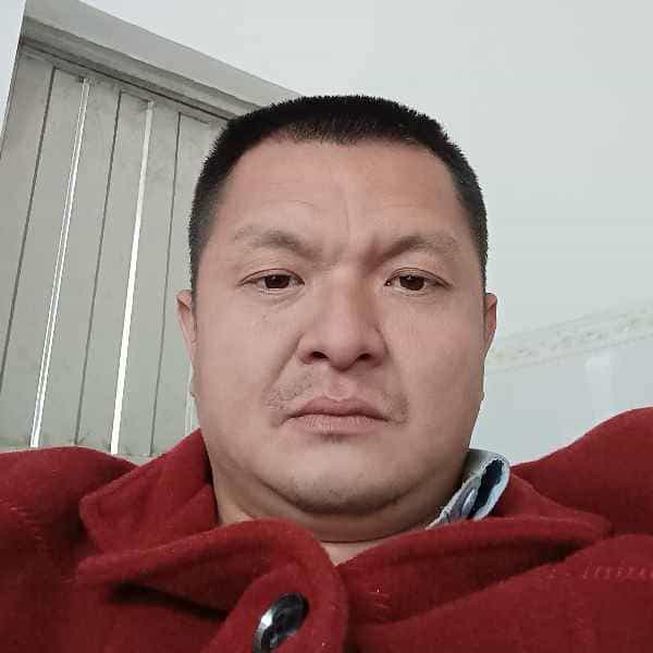 36岁岁福建单身帅哥 - 山南吉缘网