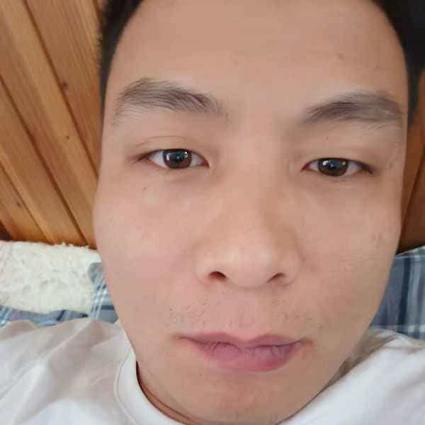 41岁岁广西单身帅哥 - 山南吉缘网
