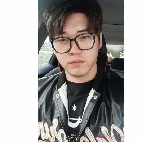 28岁岁江苏单身帅哥 - 山南吉缘网