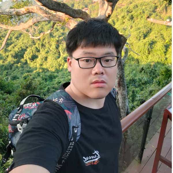 30岁岁浙江单身帅哥 - 山南吉缘网