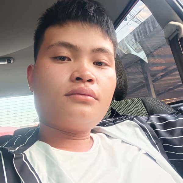 25岁岁贵州单身帅哥 - 山南吉缘网