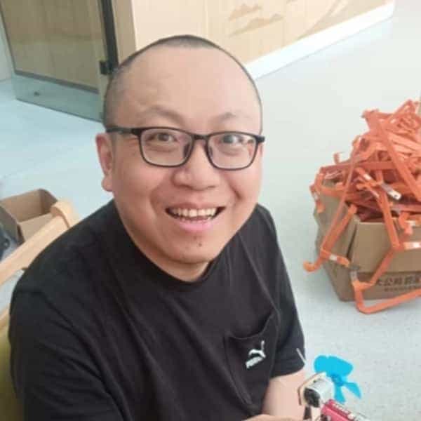 43岁岁江苏单身帅哥 - 山南吉缘网