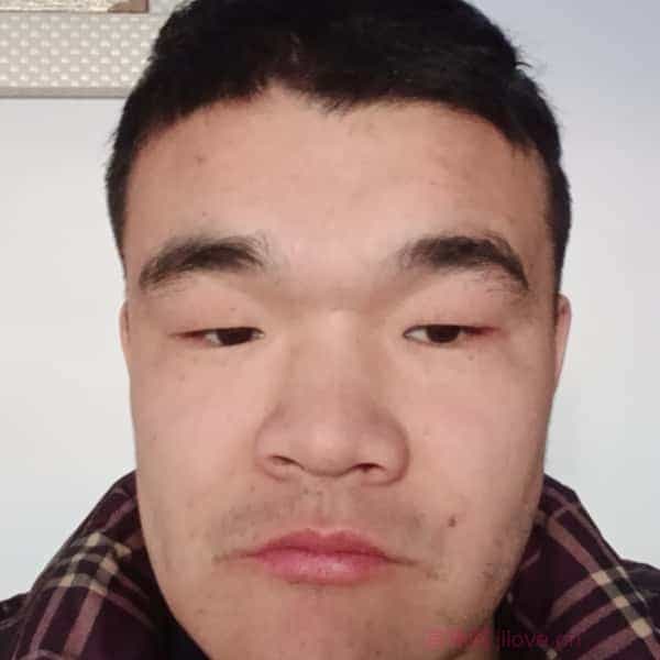 39岁岁山西单身帅哥 - 山南吉缘网
